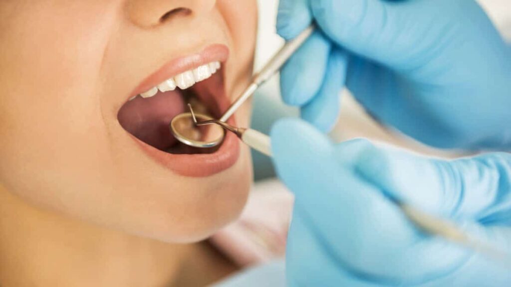 Dental crowns and bridges in dubai