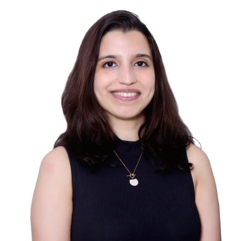 Dr Aakriti saini